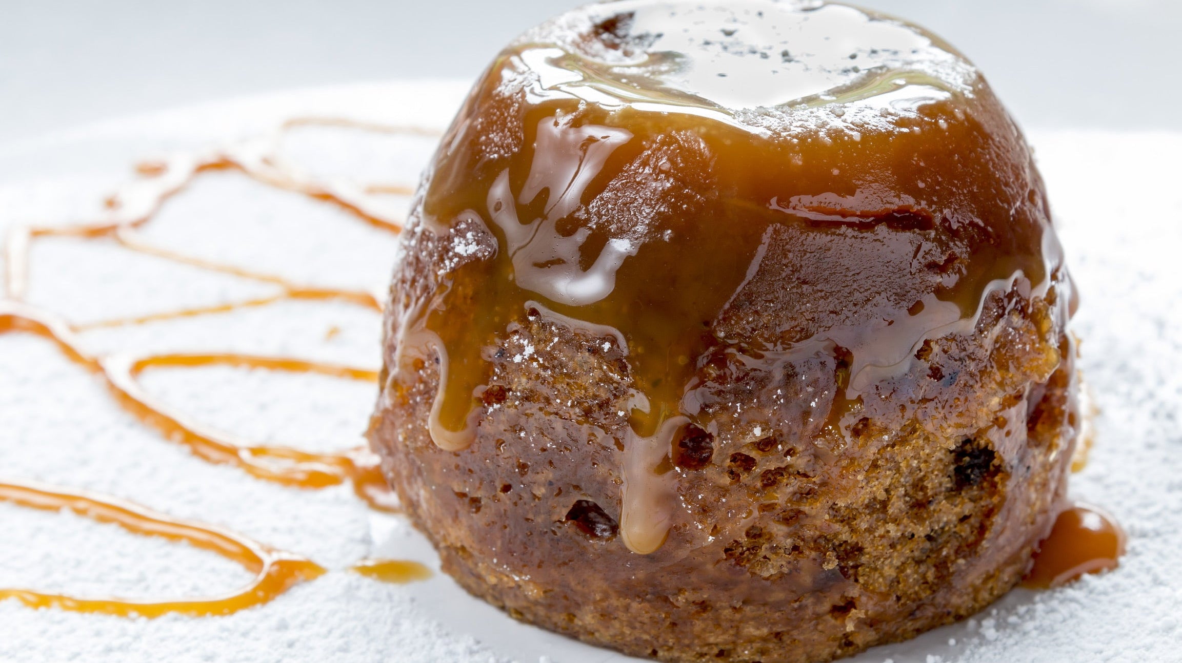 STICKY TOFFEE PUDDING CAKE