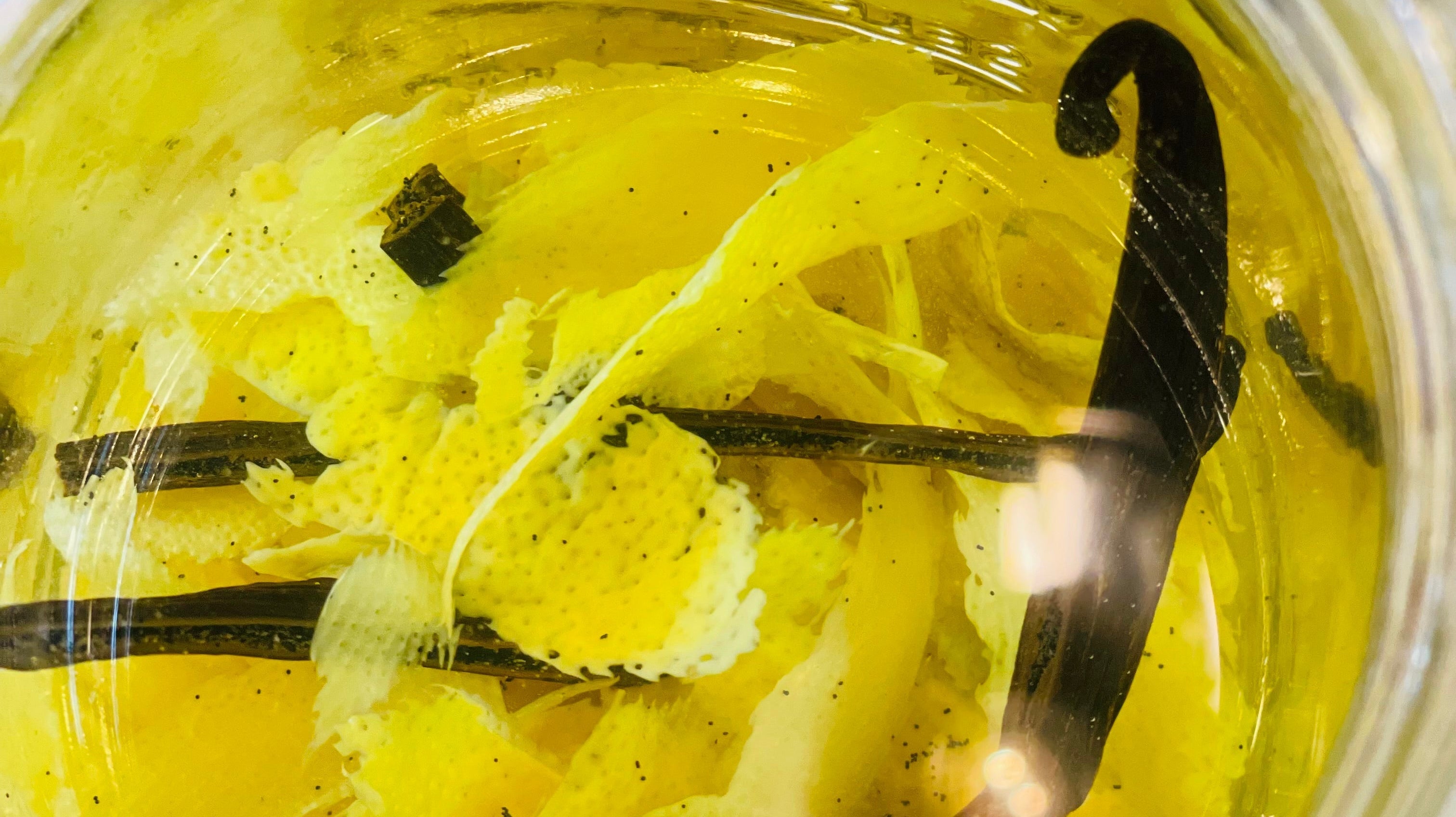 Homemade Vanilla Limoncello