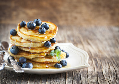 Protein packed vanilla blueberry pancakes