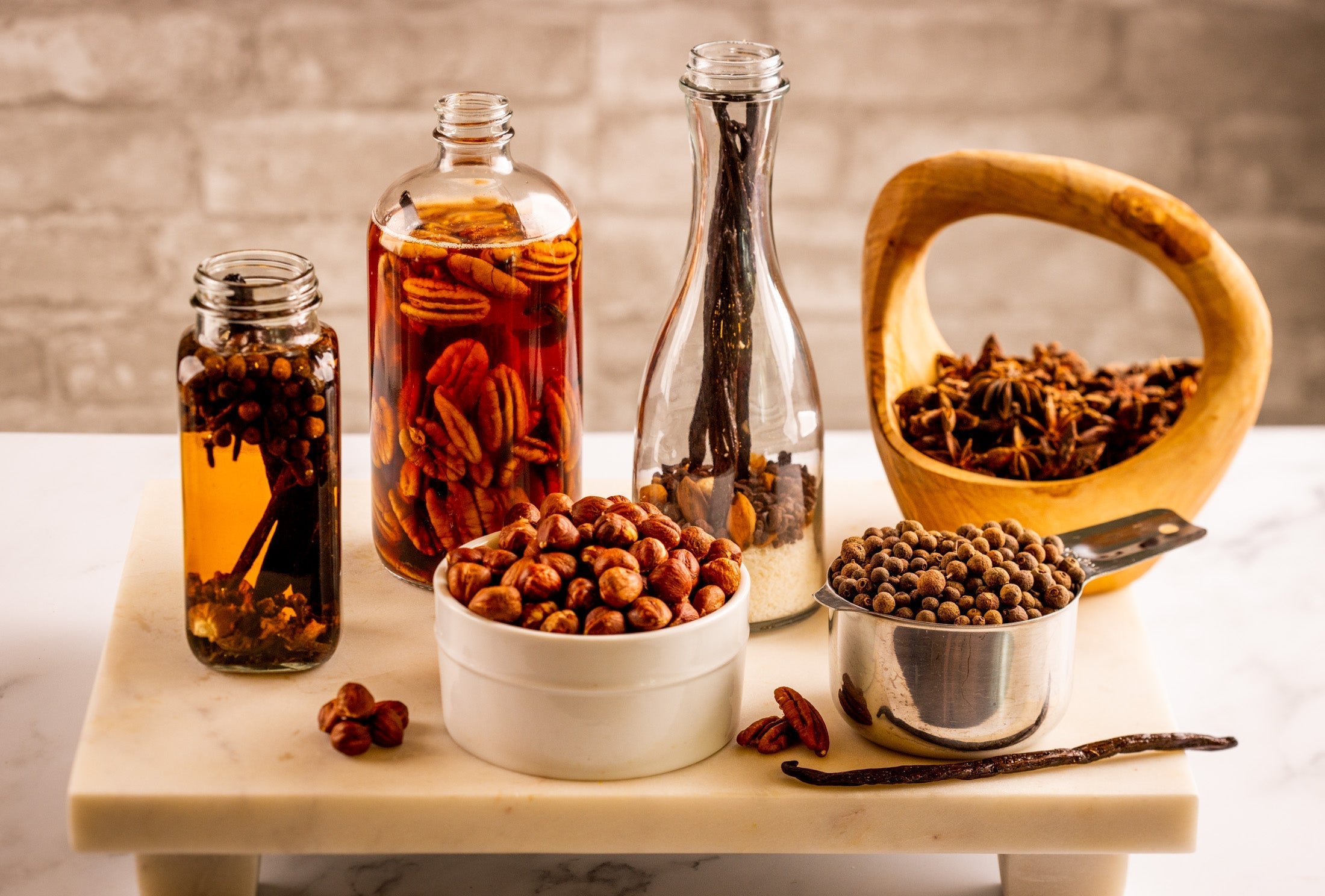 🕰️ When to Start Your Vanilla Extract for Holiday Baking