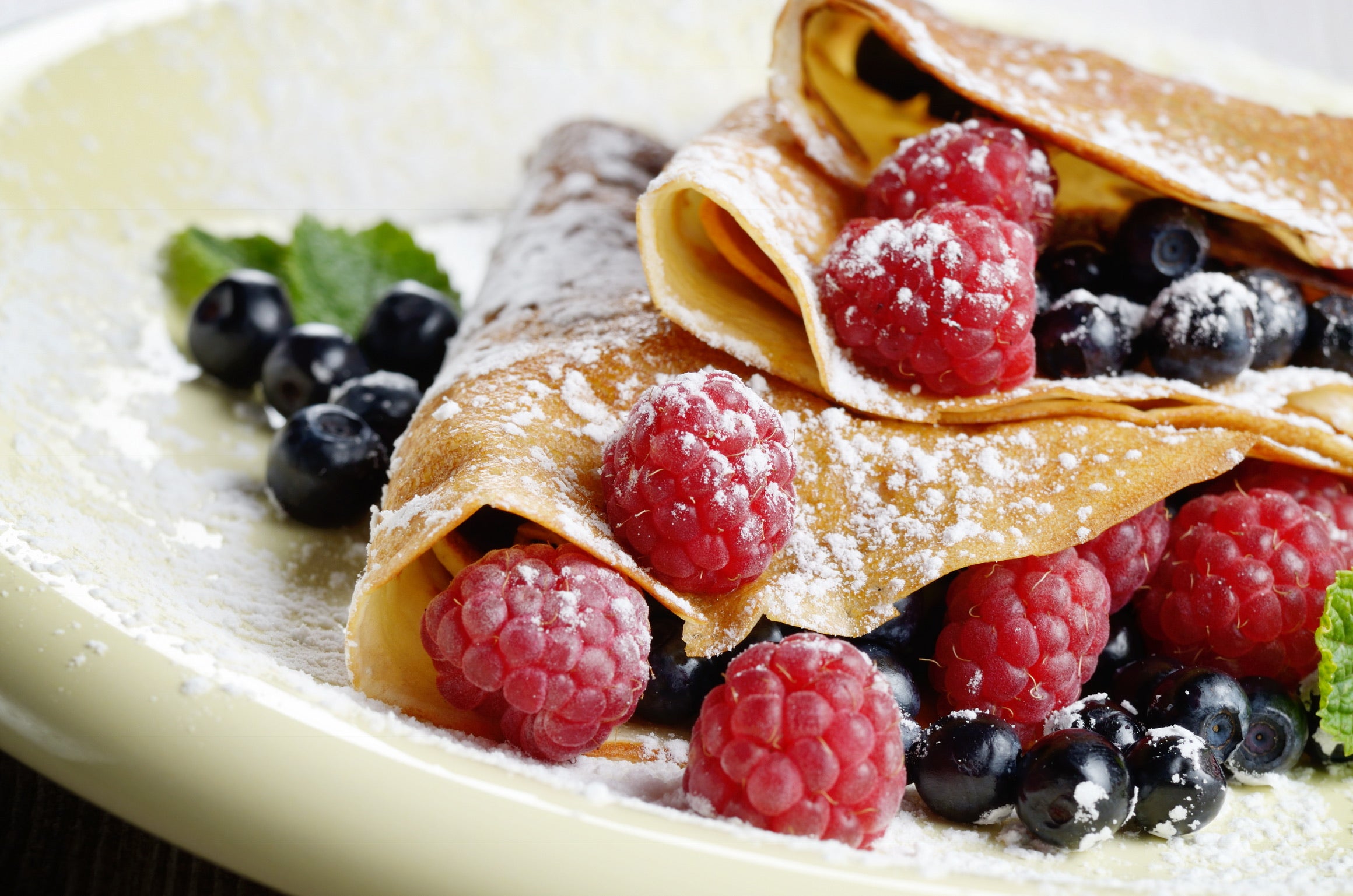 Raspberry Vanilla Cream French Crepes