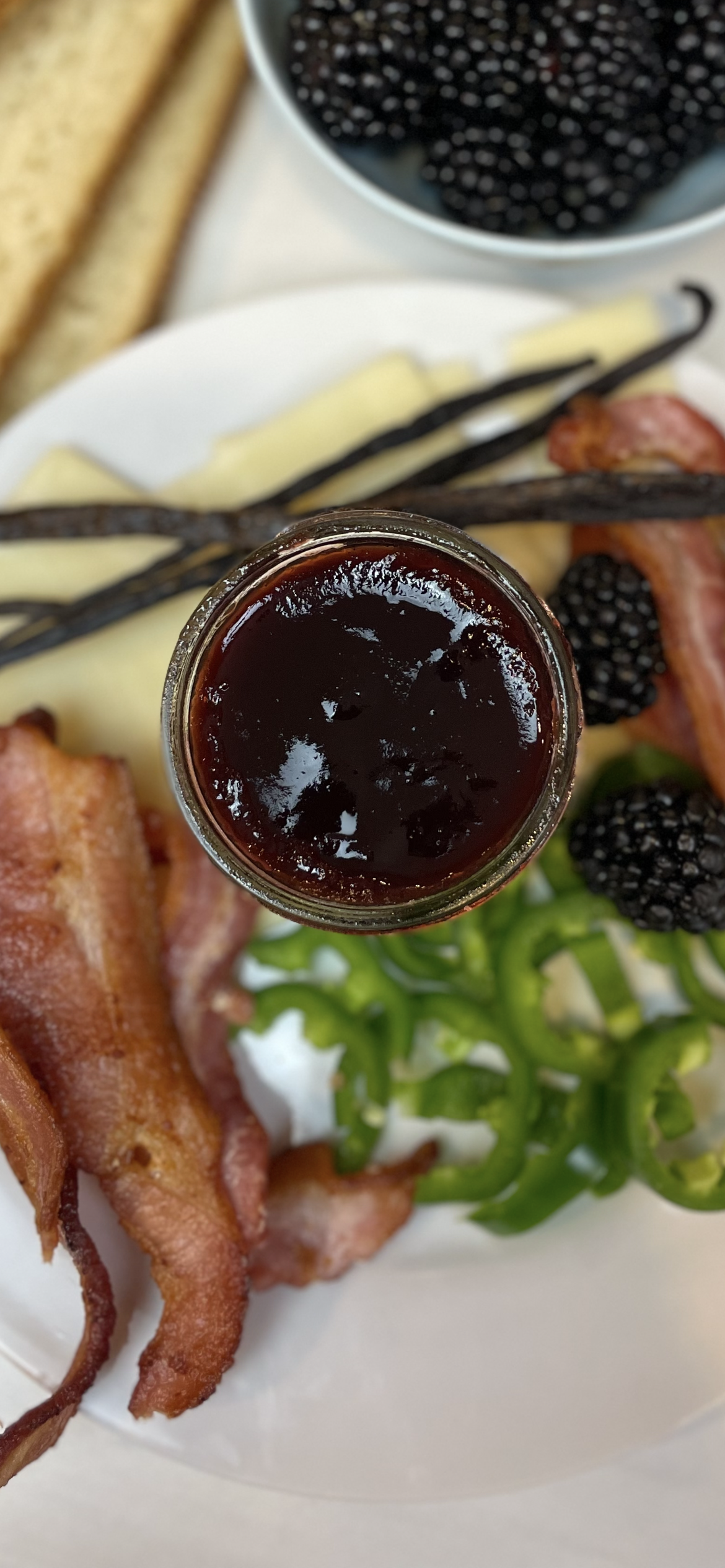 Peach Blackberry (or Raspberry) Vanilla Jam